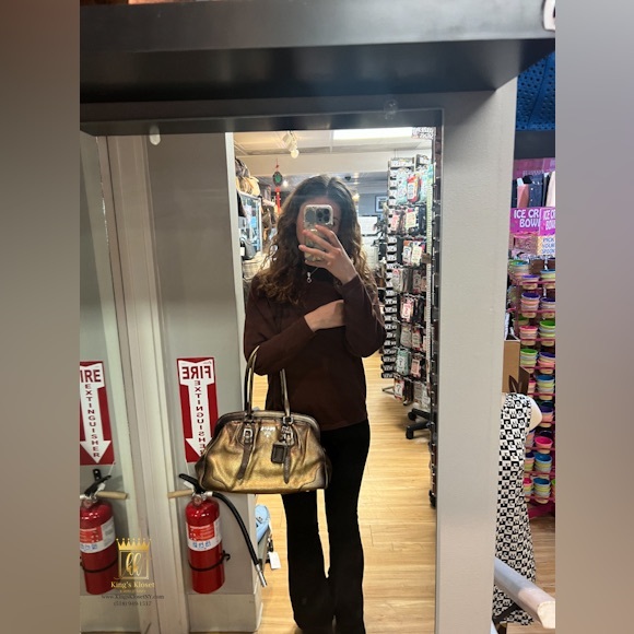 🤎SOLD🤎Prada Shoulder Bag - Picture 15 of 15